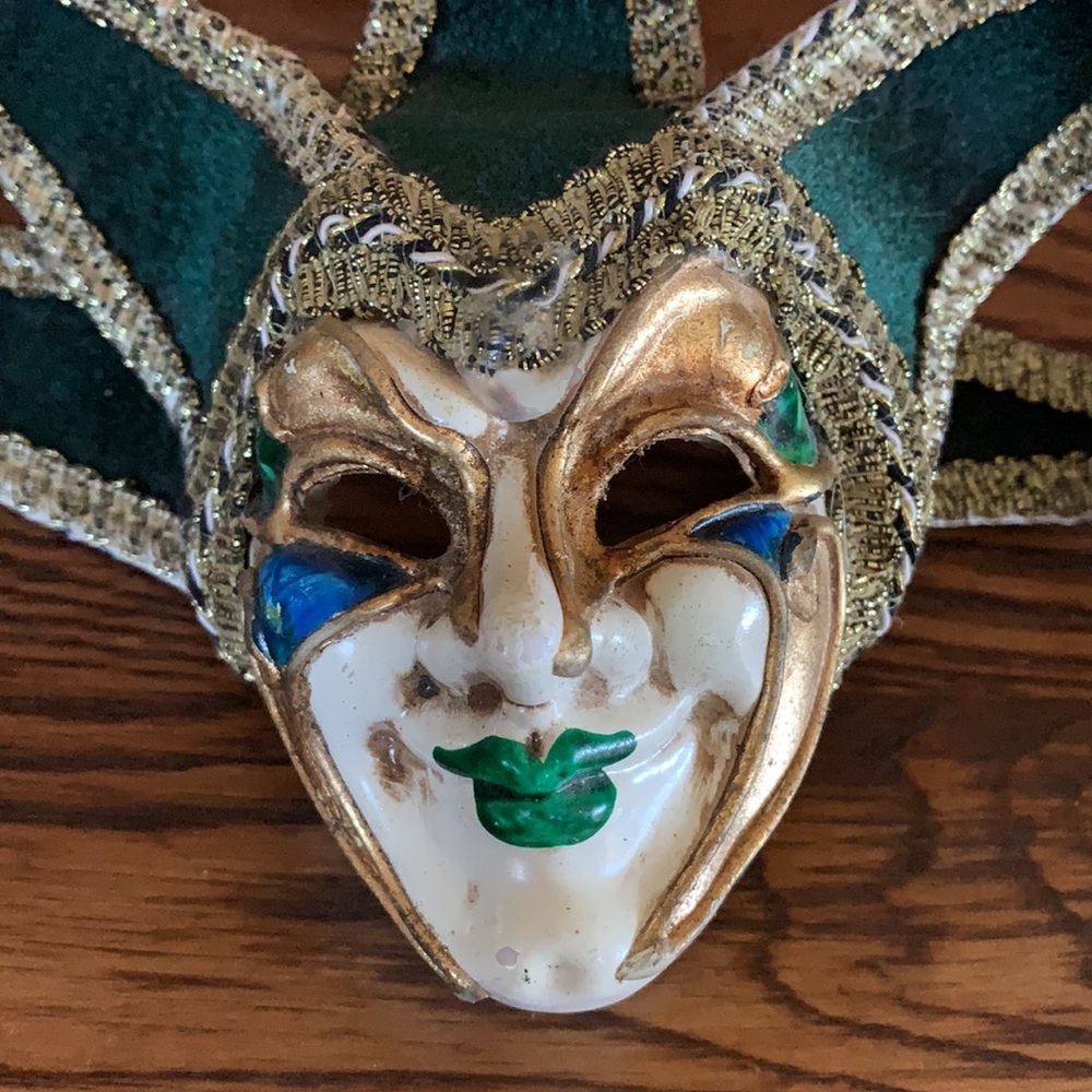 Decorative Mask - Picture 5 of 5